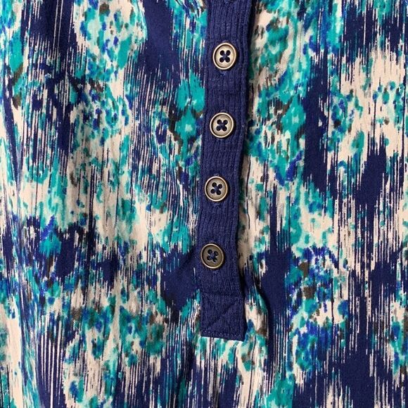 Bit & Bridle Size 2X pull over scoop neck 1/4 button top - Picture 3 of 9